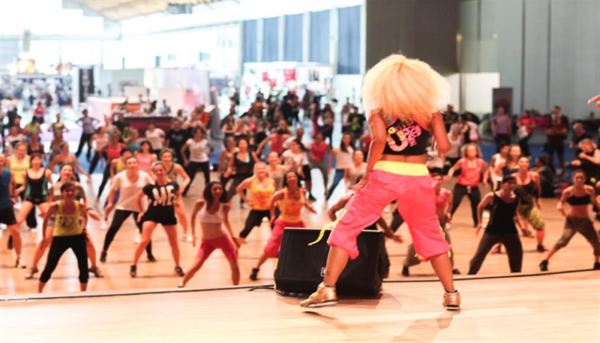 Danze brasiliane e allenamento aerobico si trasformano in Macumba Fitness Danze brasiliane e allenamento aerobico si trasformano in Macumba Fitness